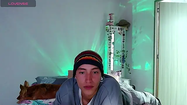 Perfect match19 online show from December 15, 2025, 11:31 pm