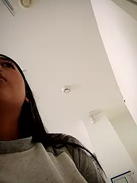 Snapshot of AnnaBliss- chatting on January 7, 2026, 7:27 pm AnnaBliss- online show from January 7, 2026, 7:27 pm