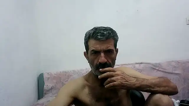 Snapshot of kobra21turki chatting on February 15, 2026, 11:45 pm kobra21turki online show from February 15, 2026, 11:45 pm