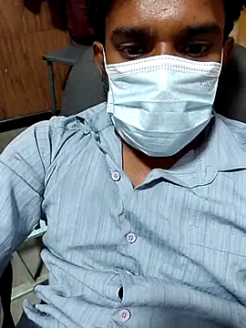 Snapshot of _alexzz1155_ chatting on December 19, 2025, 11:39 am alexzz1155 online show from December 19, 2025, 11:39 am