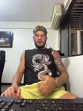 thedragonboyxxx online show from March 29, 2026, 4:34 am