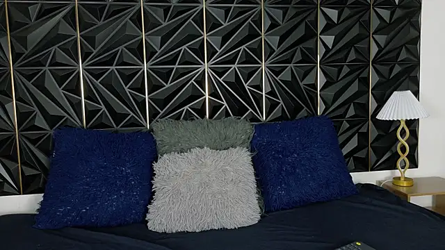 Snapshot of DeisyWalker chatting on January 6, 2026, 8:23 pm DeisyWalker online show from January 6, 2026, 8:23 pm