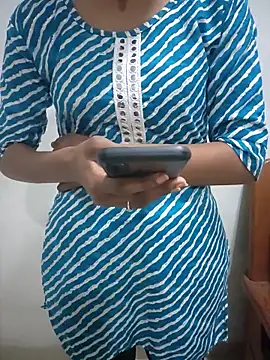 Snapshot of Riya_baby_38 chatting on December 18, 2025, 2:23 pm Riya baby 38 online show from December 18, 2025, 2:23 pm