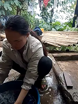 Snapshot of Girl_cutee chatting on January 9, 2026, 2:14 am Girl cutee online show from January 9, 2026, 2:14 am