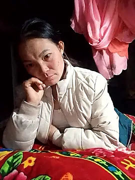 Snapshot of Girl_cutee chatting on January 14, 2026, 9:52 pm Girl cutee online show from January 14, 2026, 9:52 pm