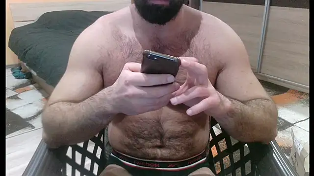 alieninhumanbody1 online show from January 14, 2026, 6:24 pm