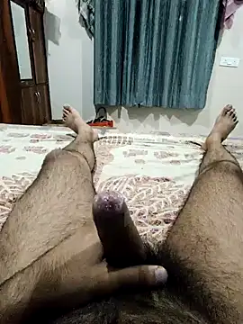 Snapshot of Tall7boy7 chatting on May 9, 2026, 5:07 pm Tall7boy7 online show from May 9, 2026, 5:07 pm