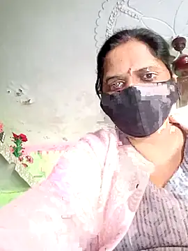 Snapshot of DIRTY-MOMS chatting on December 23, 2025, 7:06 am DIRTY-MOMS online show from December 23, 2025, 7:06 am