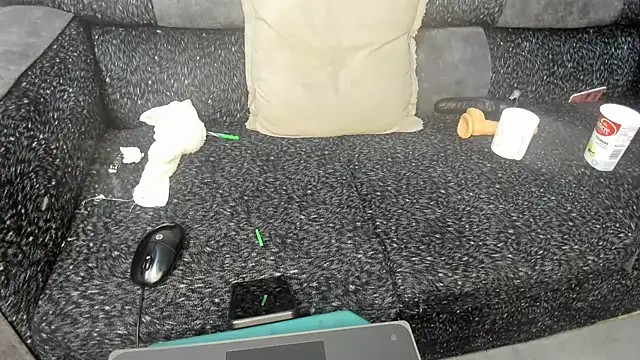 Snapshot of Tshanduk chatting on February 23, 2026, 6:44 am Tshanduk online show from February 23, 2026, 6:44 am