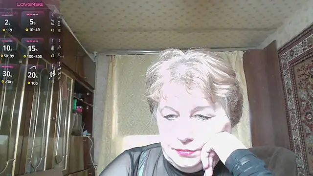 Casey peach online show from April 1, 2026, 4:02 am