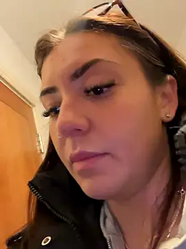 Snapshot of georgiag chatting on January 7, 2026, 9:28 pm georgiag online show from January 7, 2026, 9:28 pm