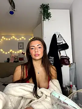 Snapshot of georgiag chatting on January 12, 2026, 5:29 pm georgiag online show from January 12, 2026, 5:29 pm