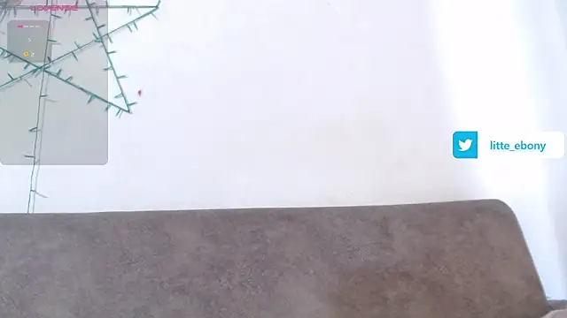 litte ebonyx online show from March 25, 2026, 8:26 pm