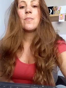 Snapshot of SofiEsteves chatting on February 4, 2026, 7:09 pm SofiEsteves online show from February 4, 2026, 7:09 pm