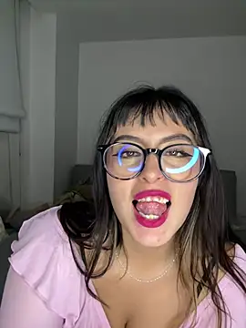 justmariee online show from March 28, 2026, 2:55 am