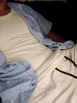 HotJXS online show from December 18, 2025, 1:00 am