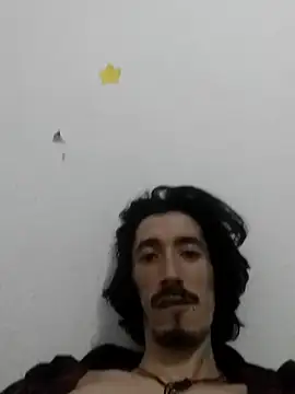 Snapshot of sk8-boy chatting on January 11, 2026, 5:23 am sk8-boy online show from January 11, 2026, 5:23 am