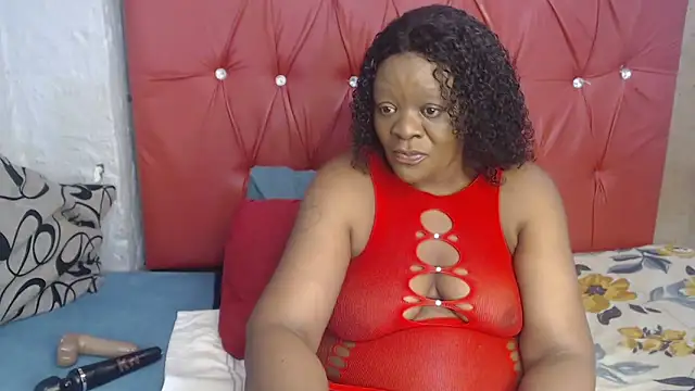 LaicyBrown76 online show from April 5, 2026, 9:23 pm