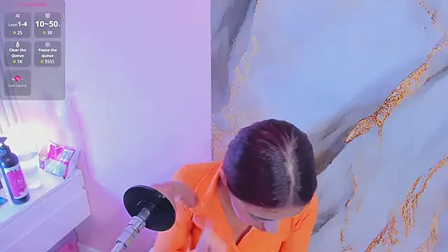 Snapshot of Ary__cherry chatting on March 3, 2026, 7:42 pm Ary cherry online show from March 3, 2026, 7:42 pm