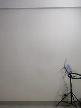 Snapshot of love_bitessss chatting on January 13, 2026, 3:50 pm love bitessss online show from January 13, 2026, 3:50 pm