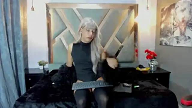 Asa Noir online show from December 22, 2025, 1:30 pm