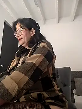 christy ant online show from March 10, 2026, 5:40 pm