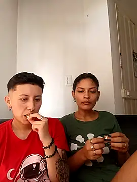 Mei and Gaby online show from January 16, 2026, 7:18 pm