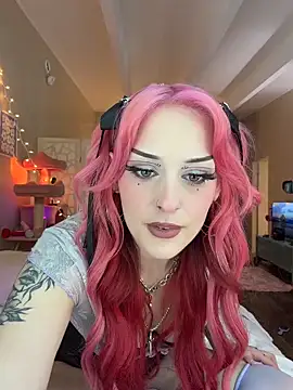 Snapshot of itscleomoon chatting on March 5, 2026, 9:33 pm itscleomoon online show from March 5, 2026, 9:33 pm