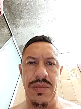 L hotcream online show from April 15, 2026, 1:07 pm