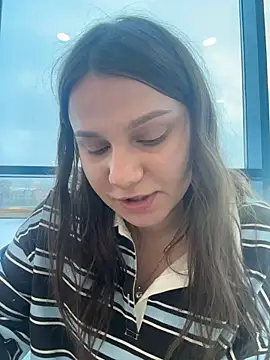 Niki Hug online show from January 7, 2026, 9:01 am