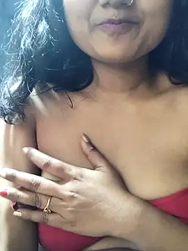 Snapshot of sweety-sexy2 chatting on January 7, 2026, 6:49 am sweety-sexy2 online show from January 7, 2026, 6:49 am