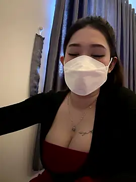 Tyni-009 online show from January 12, 2026, 4:39 am