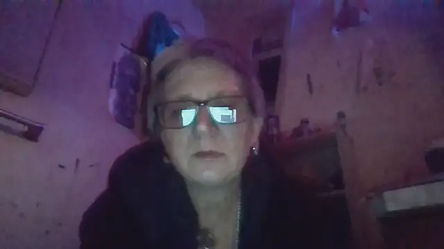 becky1111 online show from April 8, 2026, 6:13 am