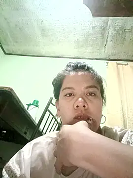 annawet online show from May 15, 2026, 2:02 pm