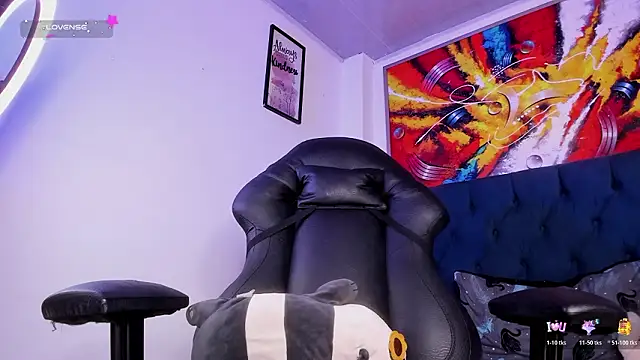 Violet Blazee online show from March 30, 2026, 7:09 am