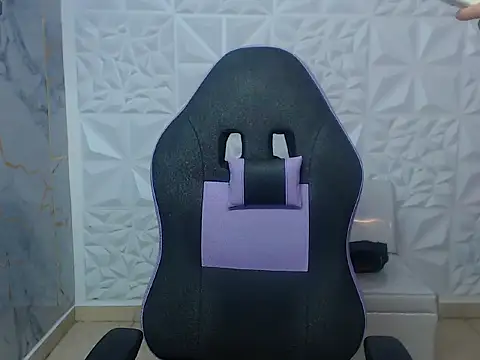 Boy tatto77 online show from February 16, 2026, 4:58 pm