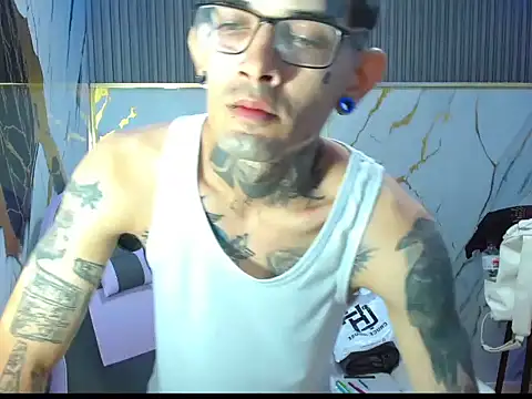 Boy tatto77 online show from February 23, 2026, 6:49 pm