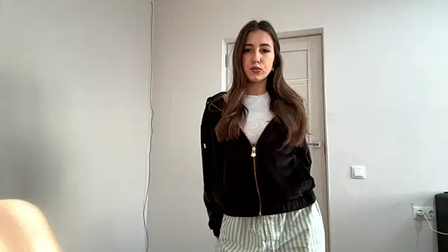 DeannaSuri online show from January 10, 2026, 1:24 pm