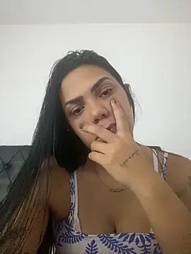 Snapshot of Nini_ chatting on December 18, 2025, 5:41 pm Nini online show from December 18, 2025, 5:41 pm