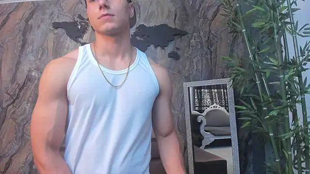 Snapshot of Noah_Clarkk chatting on February 17, 2026, 11:44 pm Noah Clarkk online show from February 17, 2026, 11:44 pm