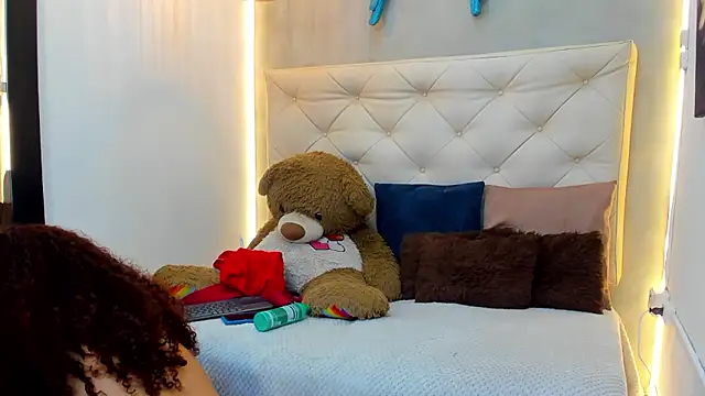 danna rivera0 online show from January 7, 2026, 7:38 pm