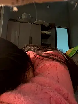 linh-li online show from January 14, 2026, 7:03 am