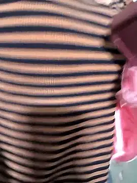 Sweet-Berryy online show from May 29, 2026, 2:42 am