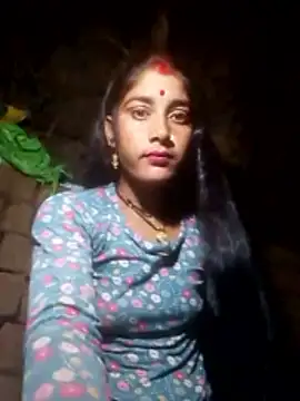 Snapshot of Pinki_rani chatting on April 16, 2026, 9:50 pm Pinki rani online show from April 16, 2026, 9:50 pm