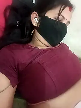 Snapshot of Bandna_thakur chatting on February 17, 2026, 9:39 am Bandna thakur online show from February 17, 2026, 9:39 am