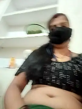 Snapshot of Bandna_thakur chatting on February 24, 2026, 8:18 pm Bandna thakur online show from February 24, 2026, 8:18 pm