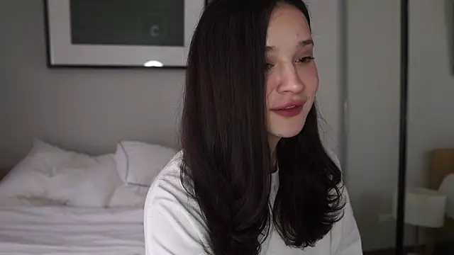 bonjour nihao hello online show from February 22, 2026, 4:35 am