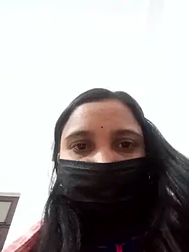 Miya mona online show from January 8, 2026, 4:20 pm