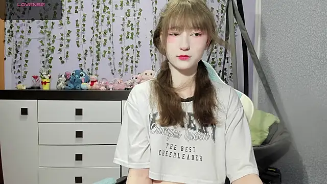 Yoonhee ki online show from July 1, 2026, 7:13 pm