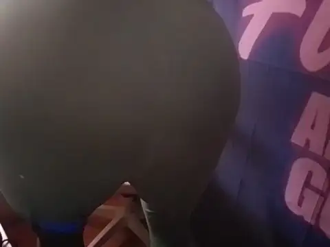 Snapshot of Michaelo666 chatting on January 13, 2026, 10:42 am Michaelo666 online show from January 13, 2026, 10:42 am